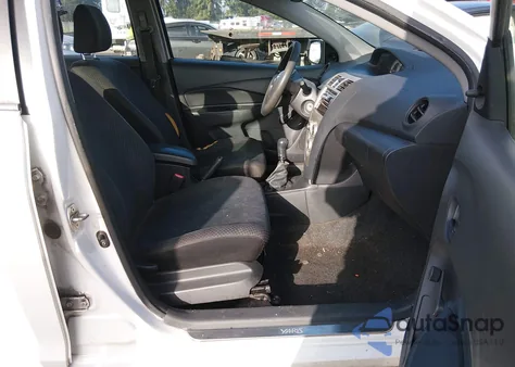 2007 Toyota Yaris z USA, uszkodzony, nr VIN JTDBT923071080805